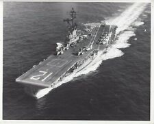 1966 Press Photo Army VCS-12  bomber planes on  deck of 