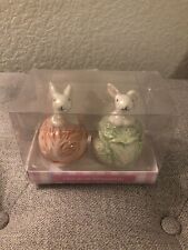 Bunny salt and pepper shakers  picture