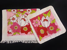 Vintage Set of 2 Guest Bathroom Towels Hand Wash Cloth Mod Pink Green Flowers picture