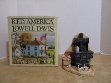 Lowell Davis 1994 RFD America Warming Their Buns  Schmid  Scotland 87 /1200 Read picture