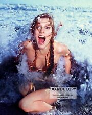 ACTRESS CARRIE FISHER PIN UP - 8X10 PUBLICITY PHOTO (OP-940) picture