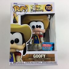 Funko Pop GOOFY THE THREE MUSKETEERS 2021 NYCC Convention Exclusive Disney 1123 picture