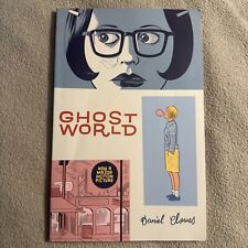 Ghost World (2016, Graphic Novel) picture