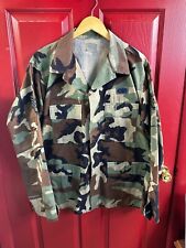 Vintage US MILITARY Army woodland camo Mens Size Large Regular Uniform Shirt picture