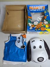 VINTAGE PEANUTS SNOOPY KIDS COLLECTIBLE HALLOWEEN COSTUME 1958 IN ORIGINAL BOX  picture