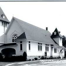 c1950s Fennimore, Wis. RPPC Methodist Episcopal Church ME Real Photo PC Vtg A112 picture