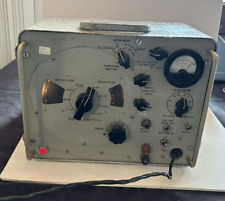 AN/URM-25F SIGNAL GENERATOR US ARMY **POWERS ON GENERATES SIGNAL** picture