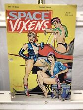 The 3-D Zone #16 Space Vixens Low Grade / Hole Punches 1989 picture