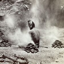Antique 1903 Man In India Does A Burning Ritual Stereoview Photo Card P5659 picture
