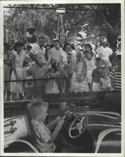 1961 Press Photo Alabama-Wayne Atkinson in kiddie car at Fair Park, Birmingham. picture