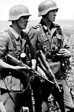 WWII  Photo German Troops in Action MP38  WW2 World War Two Wehrmacht  / 2117 picture