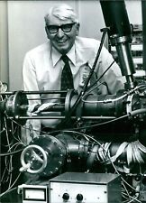 British Scientist with Electron Spectrometer - Vintage Photograph 4971710 picture