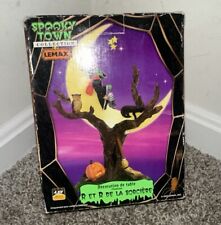 Lemax Spooky Town Witch’s R & R 74591 Lighted Table Decor 2007 Halloween Village picture
