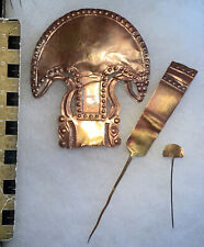 3 GOLD MOCHE  RITUAL ITEMS. FEATHERS, PIN, JAGUAR ￼ Ancient 300-800AD picture