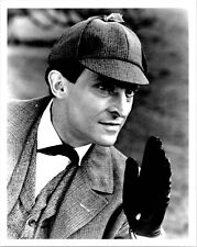 Adventures of Sherlock Holmes Jeremy Brett with gloved hand vintage 8x10 photo picture
