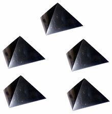 Shungite Pyramid 50 mm / 1.96