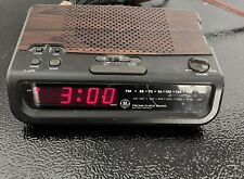 Vintage GE 7-4613A Digital Alarm Clock Radio General Electric Tested picture