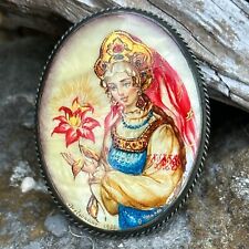 Art Deco Russian Princess Miniature Portrait Fedoskino Shell Brooch SIGNED c1932 picture