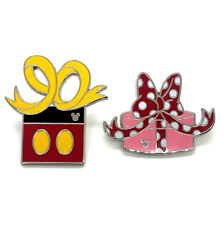 New X2 WDW Disney Mickey Minnie Mouse Present Gift Box Pin Set Lot Of 2 picture