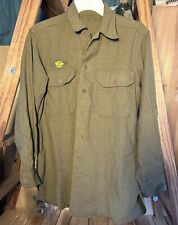 WWII Vintage Wool Shirt W/Ruptured Duck Honorable Discharge Patch As 15-33 NICE picture
