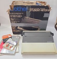 Brother Student-Riter II Portable Electronic Typewriter AX-12 & Extras Vintage ⬇ picture