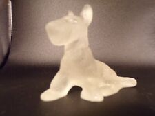 FROSTED SATIN CRYSTAL GLASS SETTING SCOTTIE DOG (ID CRY0147) picture