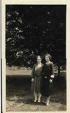 Found PHOTOGRAPH Original EARLY 20th CENTURY WOMEN Snapshot VINTAGE 21 43 X picture