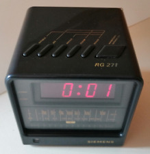 SIEMENS - Alarm Clock Radio RG 271 - Cube Shape - Vintage / Retro - Space Age | E-24 picture