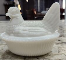 Vintage Unbranded White Milk glass chicken hen on a nest 5 Inches picture