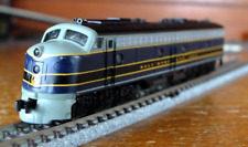 Life Like 7161 N gauge EMD E8 diesel loco in Baltimore & Ohio livery picture