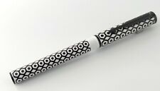 Parker Beta Special Edition Fountain pen Honeycomb Black new with converter picture