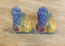 Vintage Shawnee Pottery Fruit Salt And Pepper Shaker Set, Marked USA / Beautiful picture