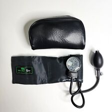 TYCOS Welch Allyn Sphygmomanometer Blood Pressure Cuff Child 28.7 cm Max w/ Case picture