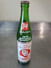 1974 -7UP COMMEMORATIVE BOTTLE SALUTES THE OKLAHOMA SOONERS picture