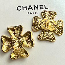 1 Vintage original large 30 mm Chanel CC Logo gold tone button 4 holes 1,18 inch picture