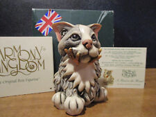 Harmony Kingdom A Bird in the Hand Cat With Bird in Mouth UK Made Box Figurine picture