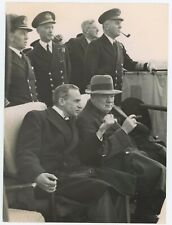 19 October 1943 press photo of Churchill watching a flying demonstration picture
