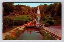 Hershey Park PA-Pennsylvania, Sunken Garden Fountain, c1962 Vintage Postcard picture