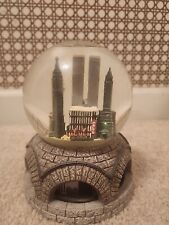 Vintage Macy's Twin Towers/New York City Skyline Animated Musical Snow Globe... picture