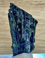 8 grams Chunky Terminated Epidote Fan Crystal from Himalayas 1.5 inches w/ Video picture