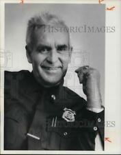 1976 Press Photo Policeman Cliff Hoffman - cva19146 picture