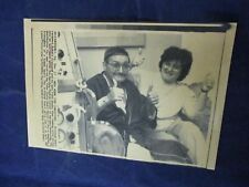 1986 Robert Creswell artificial heart recipient & wife Hershey Wire Press Photo picture