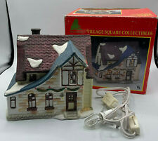 Caldor Village Square Collectibles Cape Cod House Hand-Painted Lighted Vintage picture
