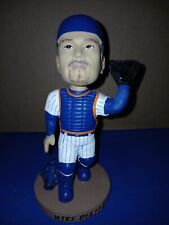 Mike Piazza Catching Gear Bobblehead No Box picture