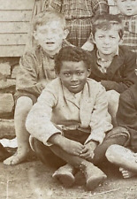 RARE AFRICAN AMERICAN STUDENTS w/ BAREFOOT CLASSMATES 1 ROOM SCHOOL HOUSE 1906 picture