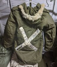 CANADIAN ARMY WINTER ARCTIC PARKA - SIZE 62-32 Vintage 1981 Extra Small picture