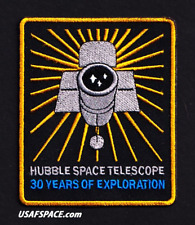 HUBBLE SPACE TELESCOPE - 30 YEARS OF EXPLORATION - ORIGINAL NASA GSFC PATCH  picture