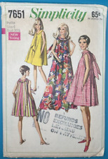 Muu Muu Front Back Bias Collar Dress Pattern Simplicity 7651 Size 6 1960's VTG picture