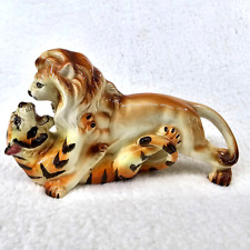 Dee Bee Co Lion & Tiger Fighting Ceramic Figure Vintage MCM Wild Cat Jungle picture
