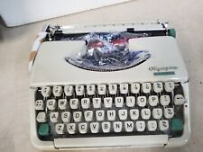 Olympia Splendid 66 Typewriter Vintage picture